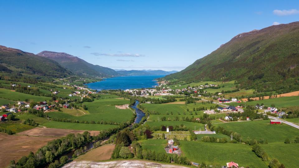 Lenke til artikkel: Ny løsning for levering av landbruksplast i Midt-Norge